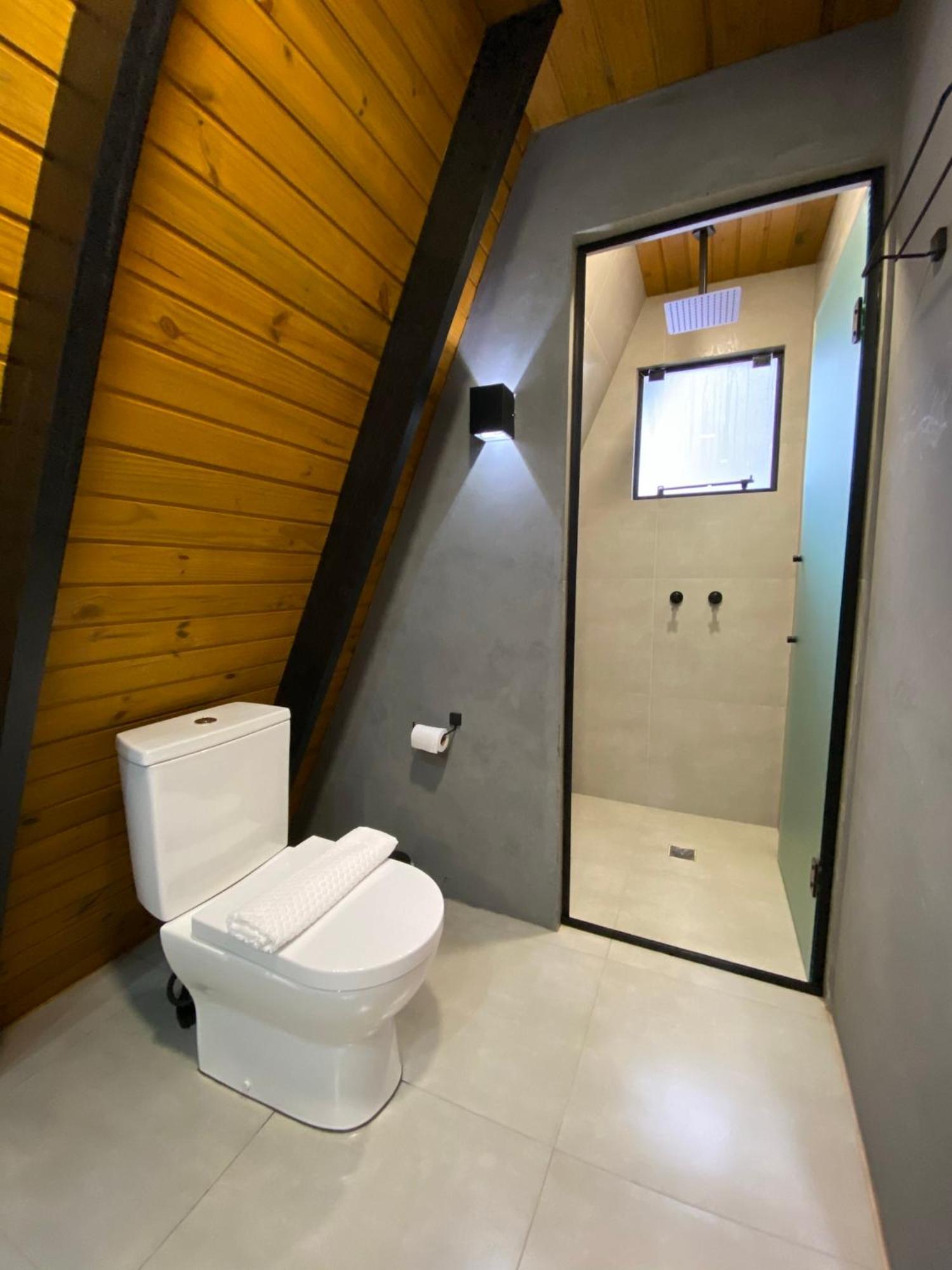 Alameda Orange Chalet *